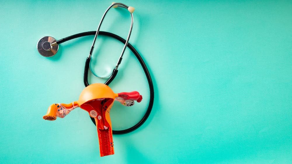 هل عملية استئصال الرحم خطيرة