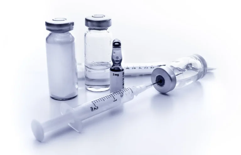 ابرة تصغير الورم الليفي ديكابيبتيل